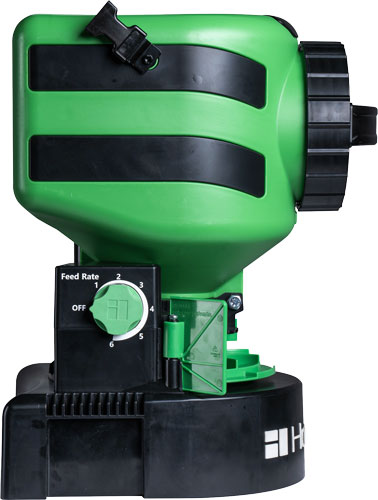 HOOYMAN MANUAL SPREADER W/ - HARNESS 35LB CAPACITY - Image 5